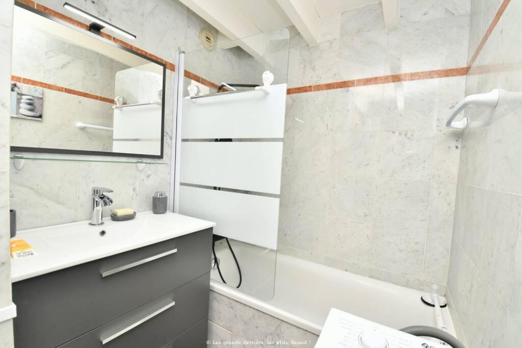 La Mezzanine Apt 5 Pers Classe 3 Etoiles, Royan- Centre 300 M Plage Foncillon Eksteriør bilde