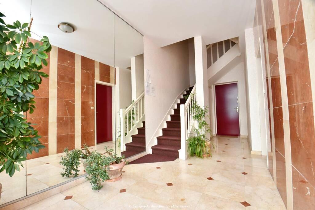 La Mezzanine Apt 5 Pers Classe 3 Etoiles, Royan- Centre 300 M Plage Foncillon Eksteriør bilde